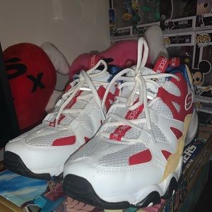 Anime One piece x Skechers size 11 rare collab